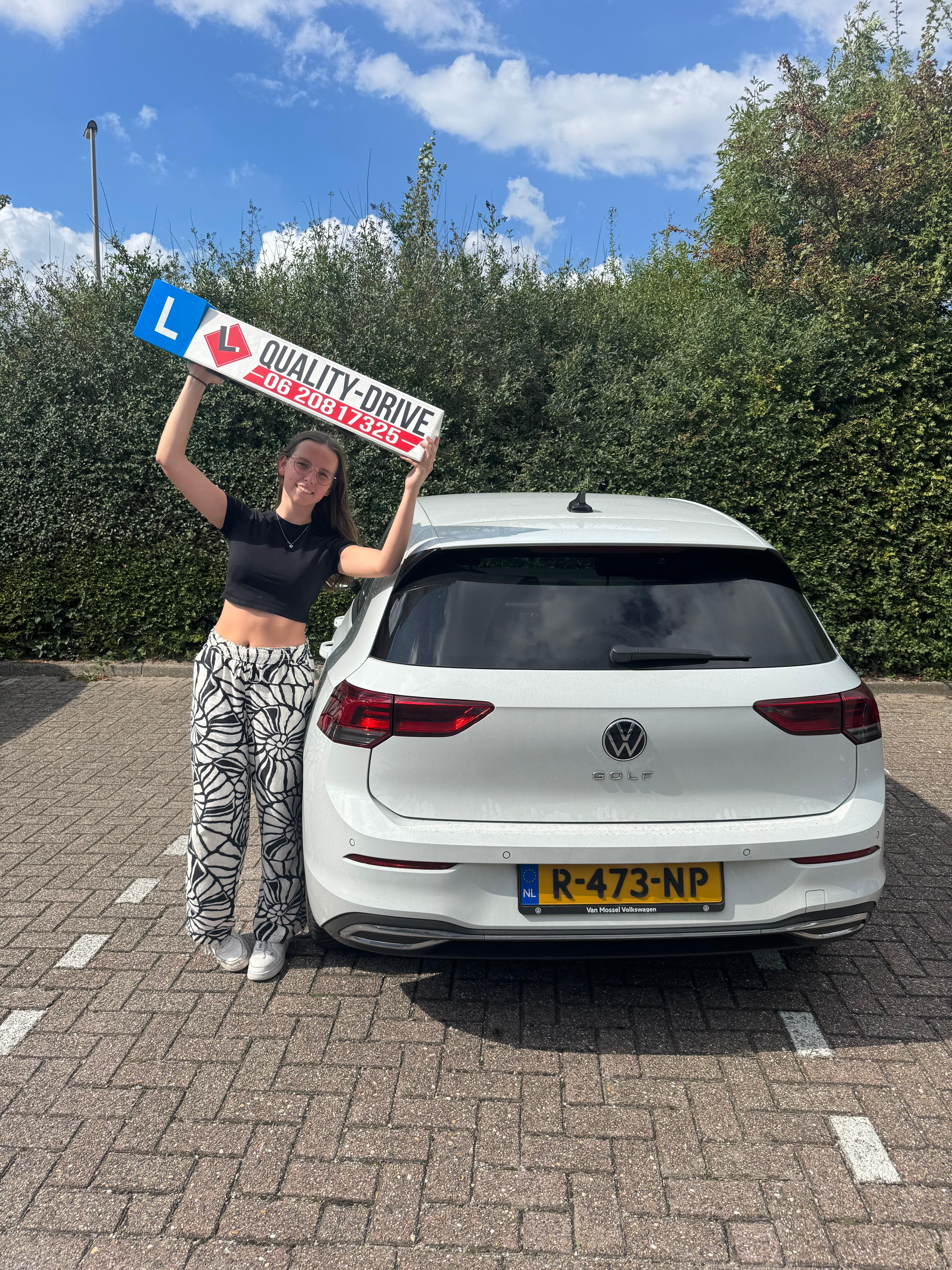 Geslaagde leerling rijbewijs